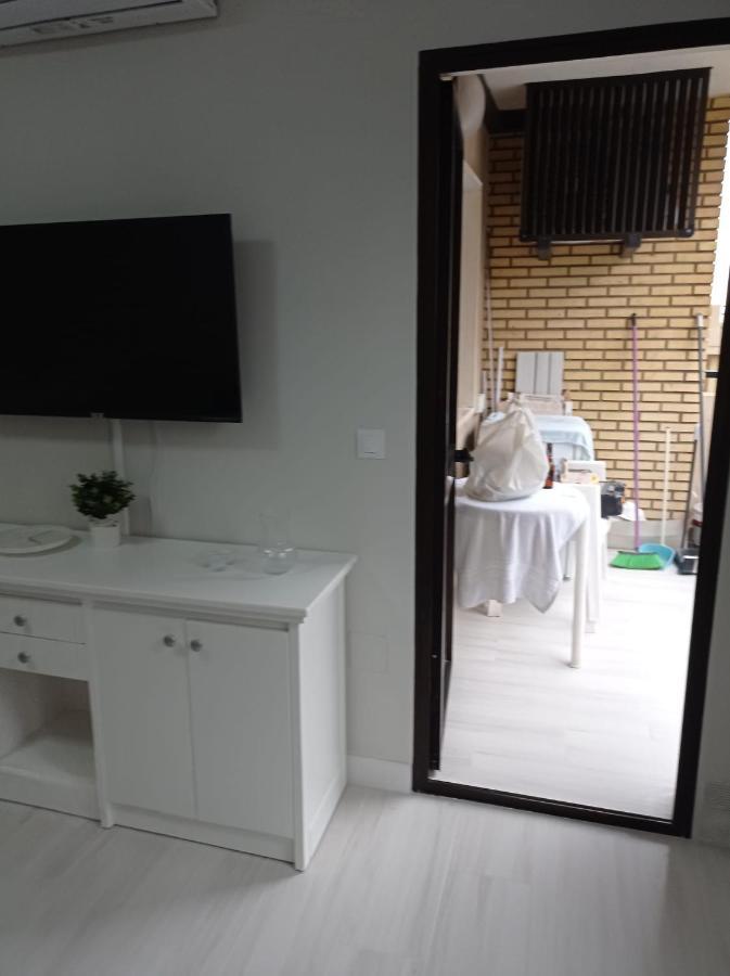 Apartamento Ronda IV Фуeнхирола Екстериор снимка